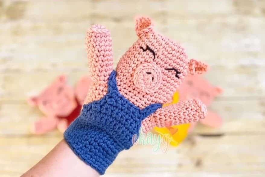 Photo of crochet pig hand puppet